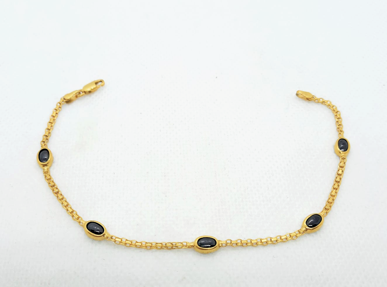 Gold Ladie Hand Band